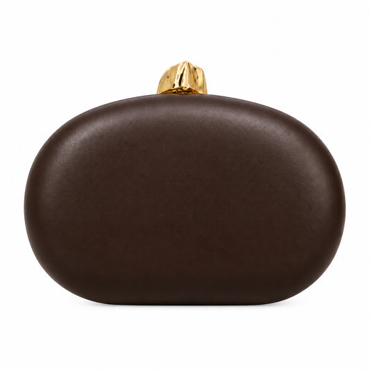 Bolso fiesta clutch con forma ovalada en chocolate y dorado