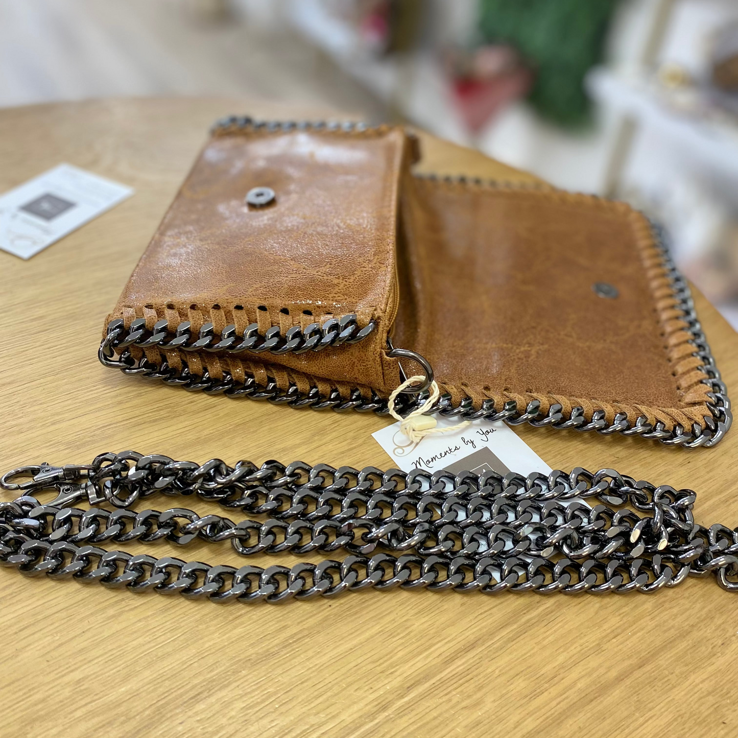 Bolso de piel auténtica 100% con cadena cosida plata oscura