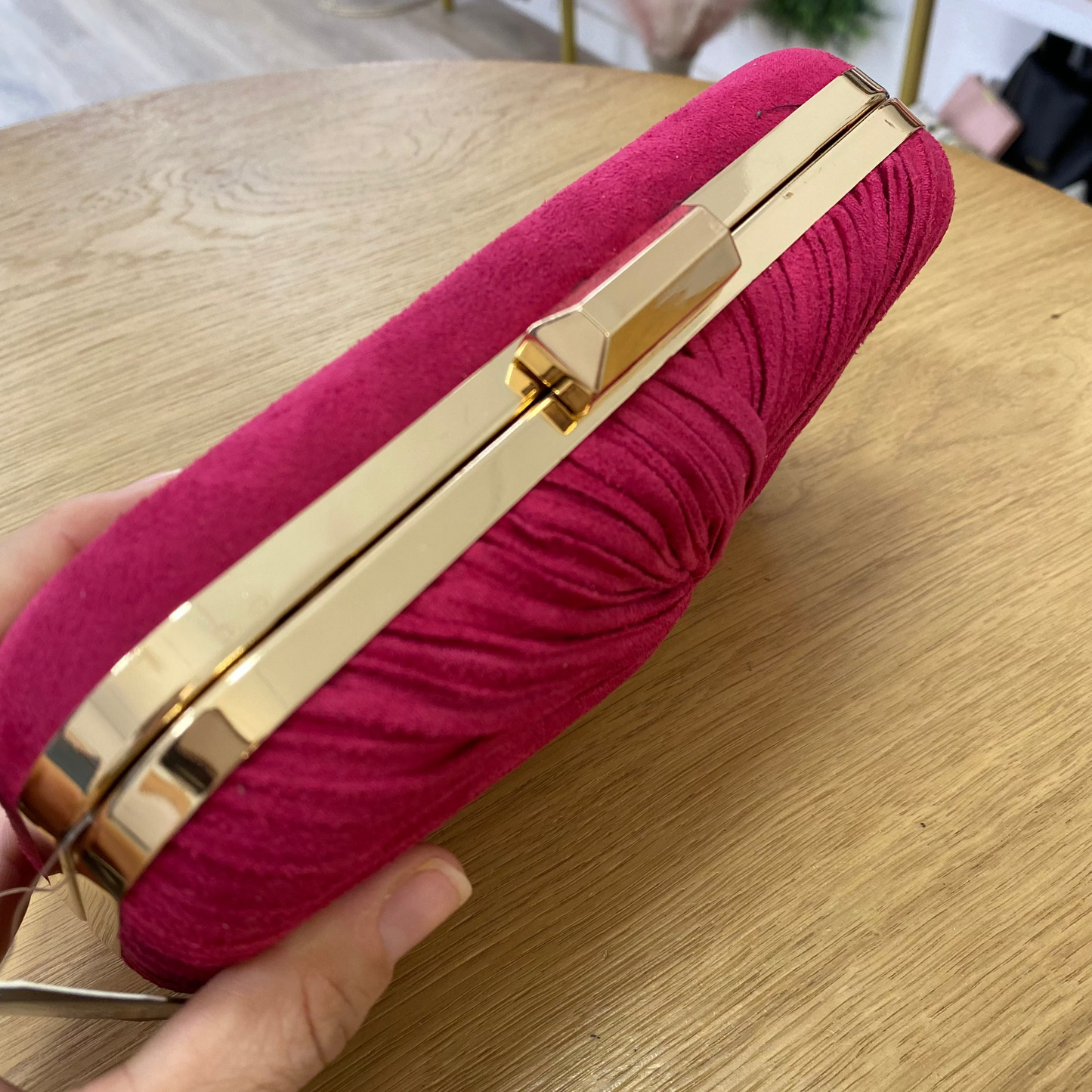 Sac à main de fête en plumes rose clair