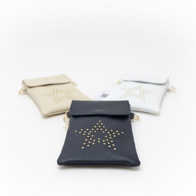 Bolso de piel 100% auténtica para el móvil con una estrella de tachuelas - Moments by You