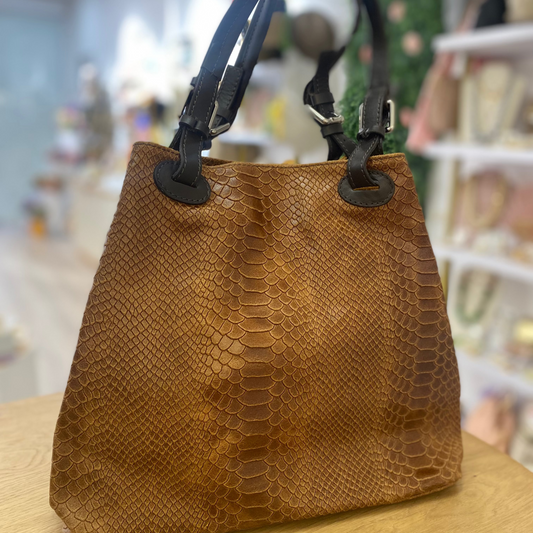 Bolso piel 100% auténtica efecto serpiente camel oscuro combinado con chocolate - mbyou