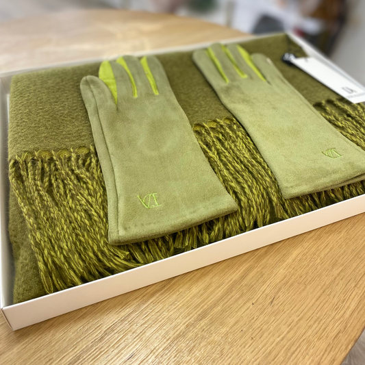 Pack de guantes y bufanda a conjunto de Don Algodon en color verde con partes en otro tono de verde - mbyou