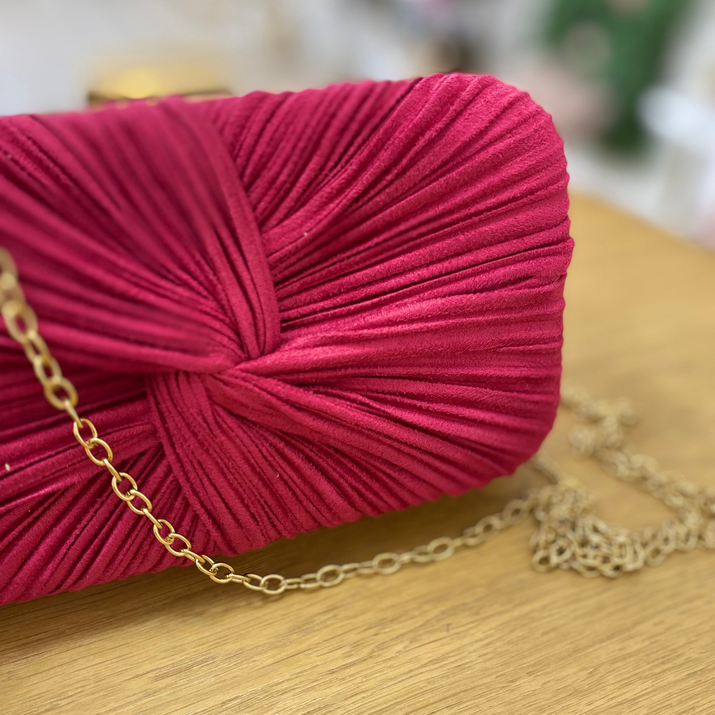 Sac à main de fête en plumes rose clair