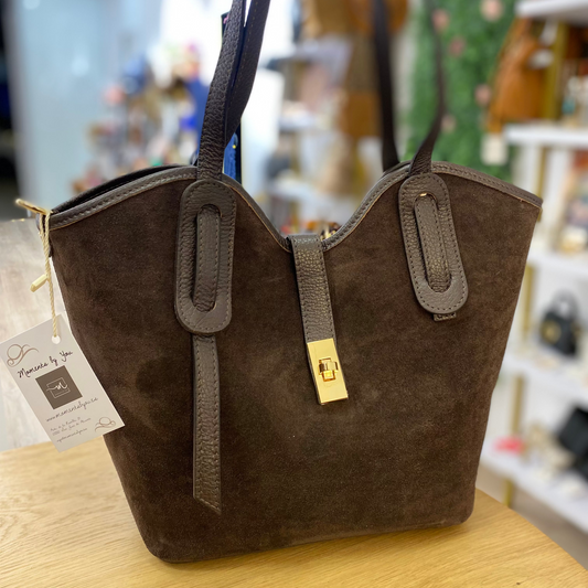 Bolso shopper de piel 100% vacuno acabado ante con neceser interior color marrón chocolate - mbyou