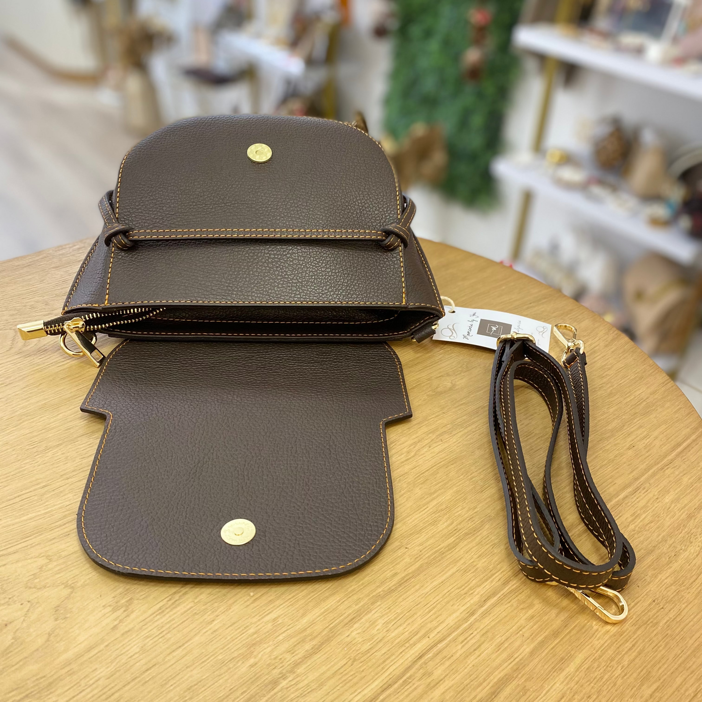 Bolso bandolera piel 100% auténtica marrón chocolate con pespuntes