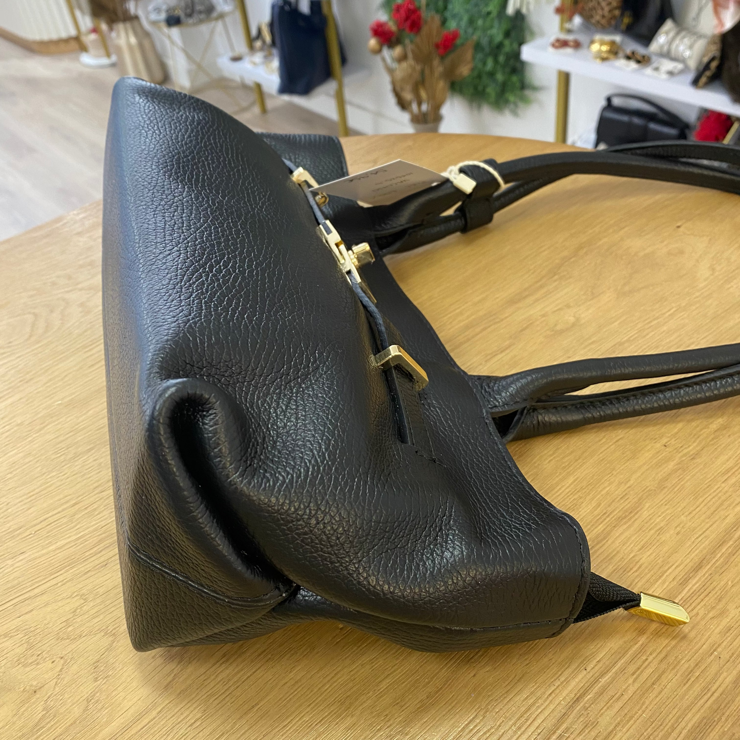 Bolso de hombro piel 100% auténtica con asas largas color negro