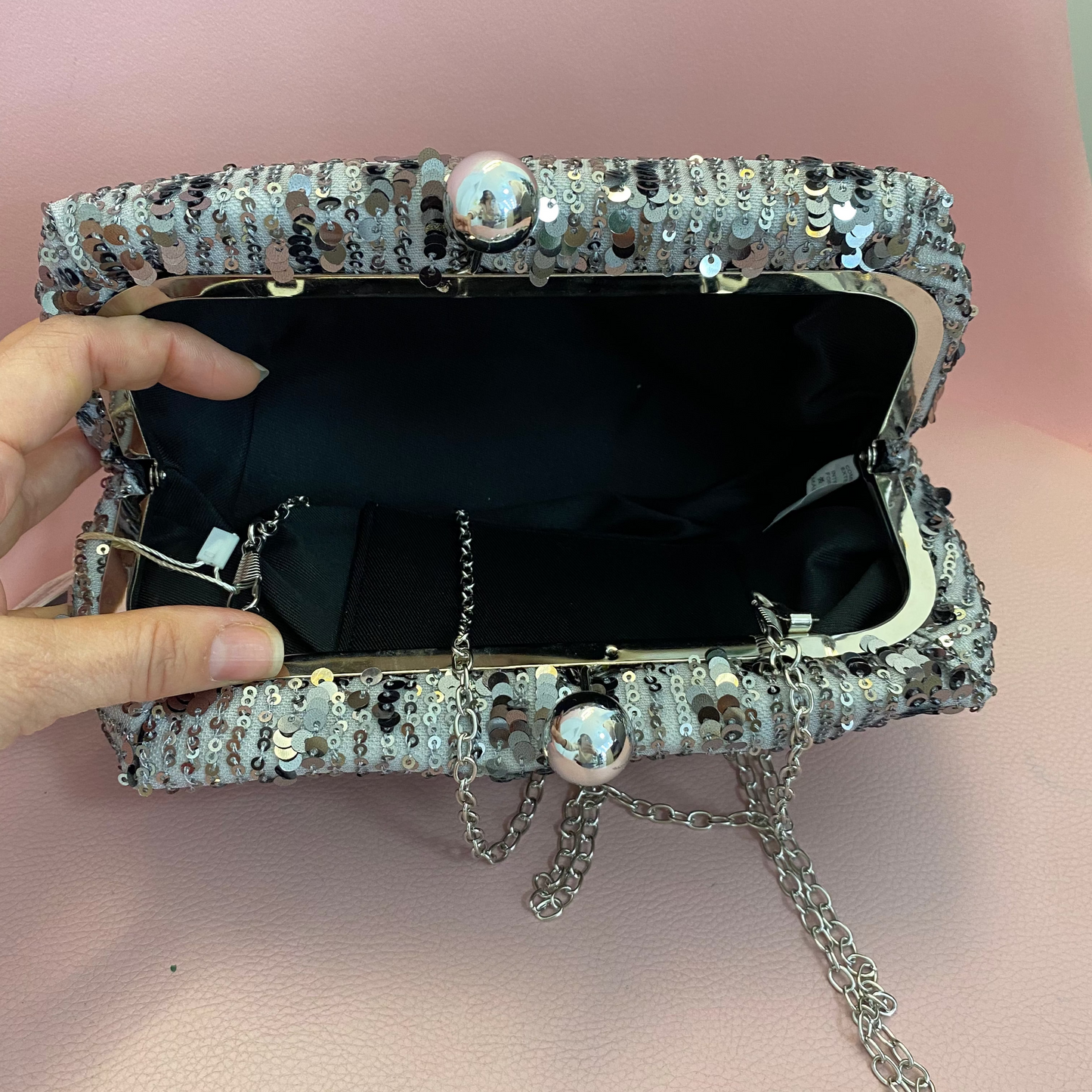 Light pink feather party handbag