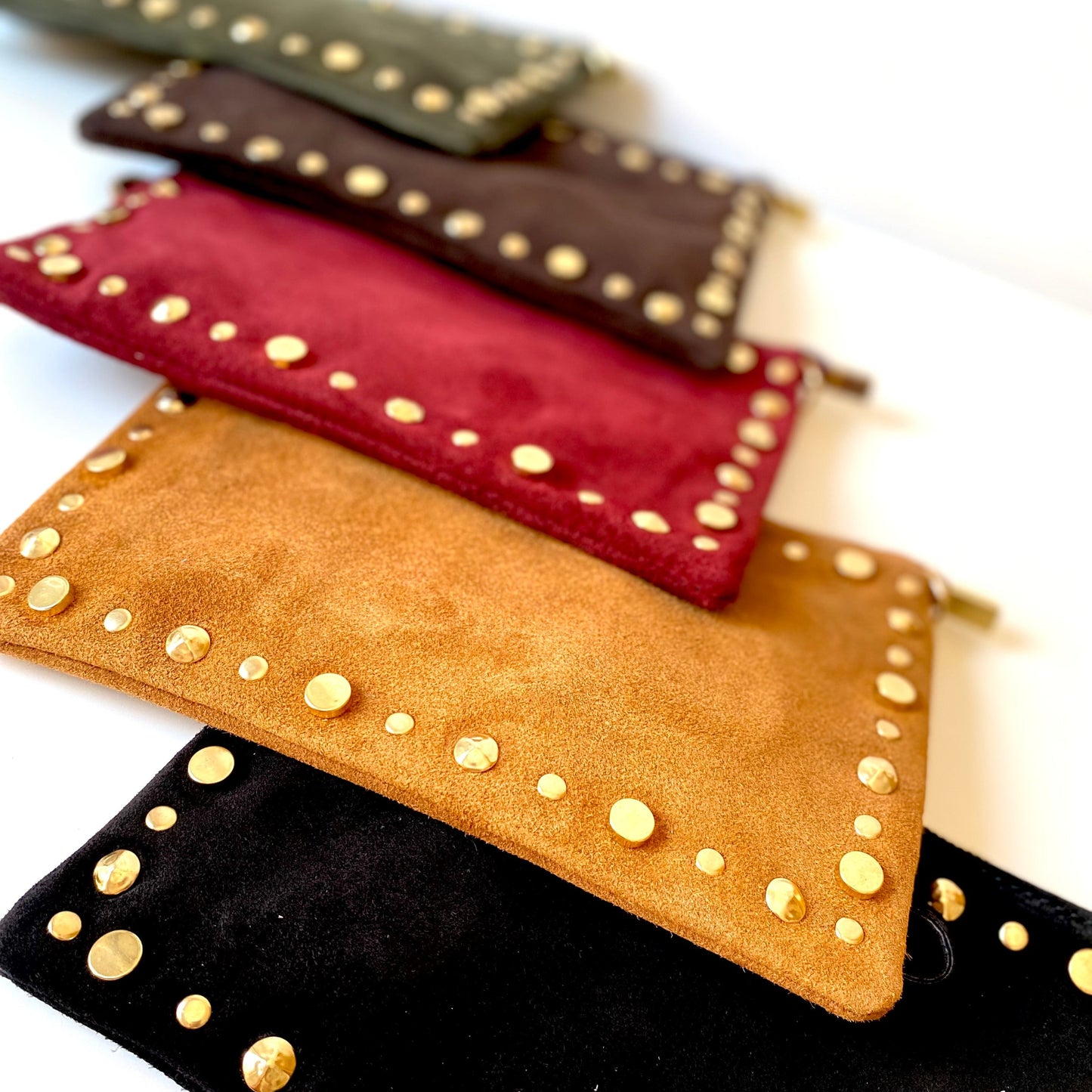 Sac bandoulière avec surpiqûres noires