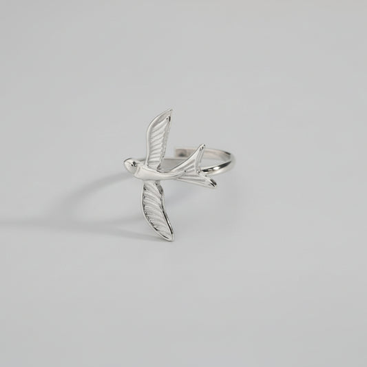 Anillo de acero fino con diseño de un ave en acabado plata - Moments by You