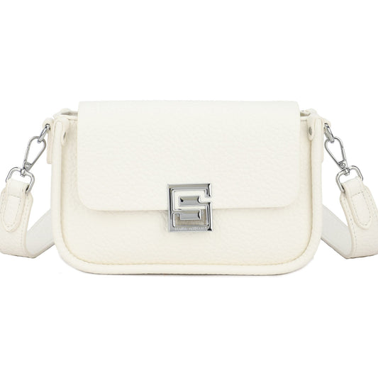 Bolso tipo bandolera efecto piel con detalles en plata y color blanco