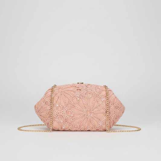 Bolso de fiesta clutch con diseño tejido y discos brillantes en varios colores