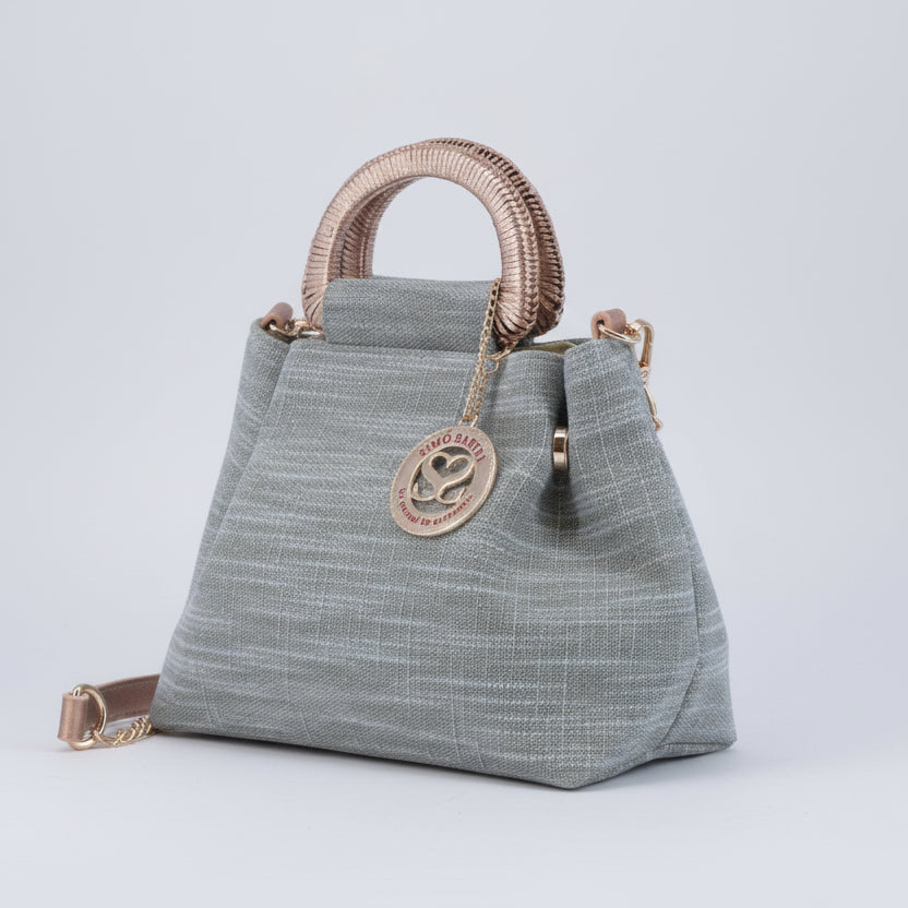 Bolso convertible 100% fibra natural con asa de media luna y tejido brillante - Moments by You