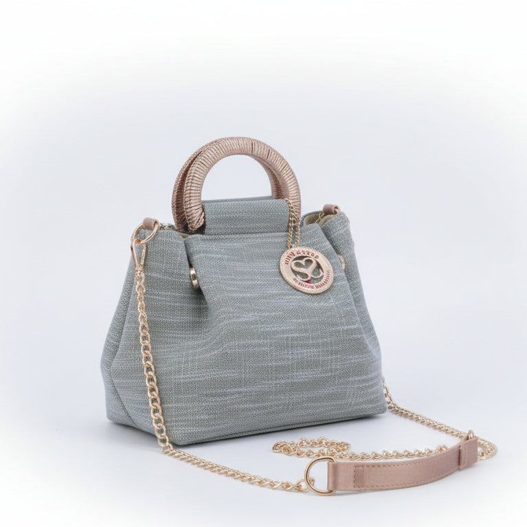 Bolso convertible 100% fibra natural con asa de media luna y tejido brillante - Moments by You