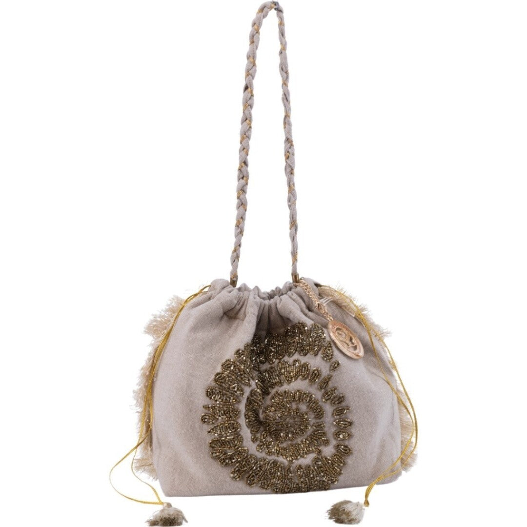 Bolso 100% fibra natural tipo saco con flecos y diseño de espiral brillante - Moments by You