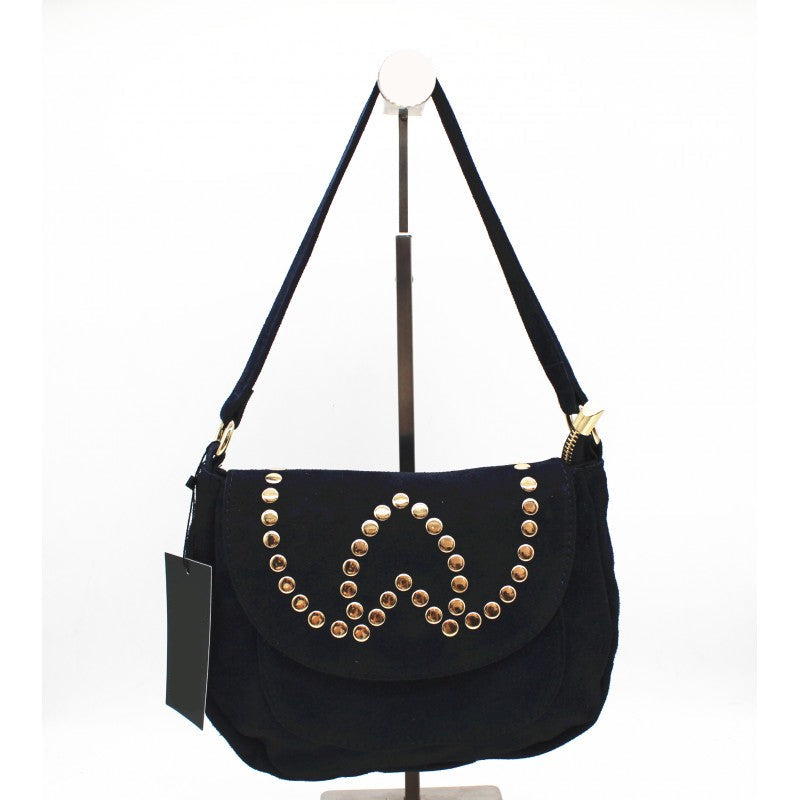 Bolso de piel 100% acabado ante con tachuelas en acabado dorado y solapa en color azul marino - mbyou