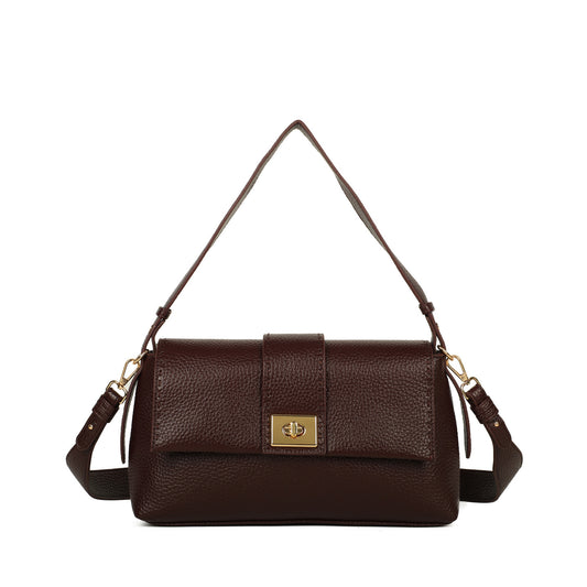 Bolso con asa y bandolera con solapa efecto piel en color burdeos oscuro - mbyou