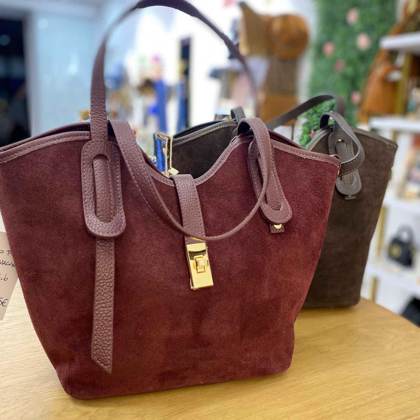 Bolso shopper de piel 100% vacuno con acabado ante y neceser interior color burdeos - mbyou