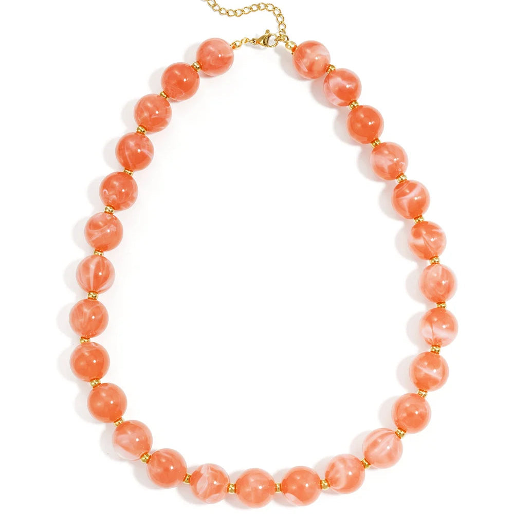 Collar acrílico de esferas marmoladas y de acero en acabado oro - Moments by You