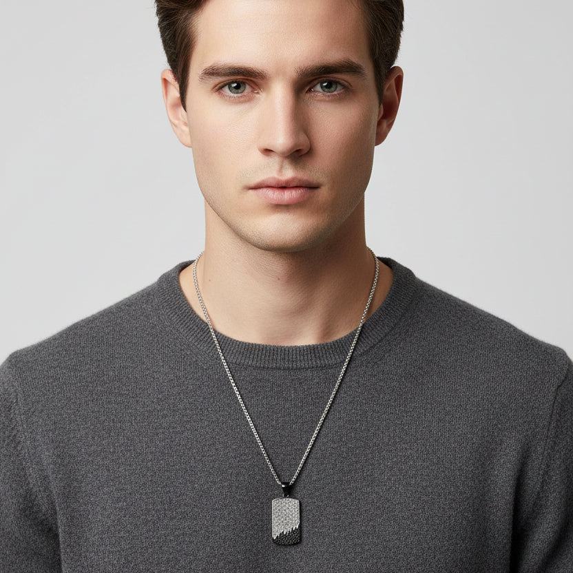 Collar de hombre de acero inoxidable con doble estampado en negro acabado plata - Moments by You