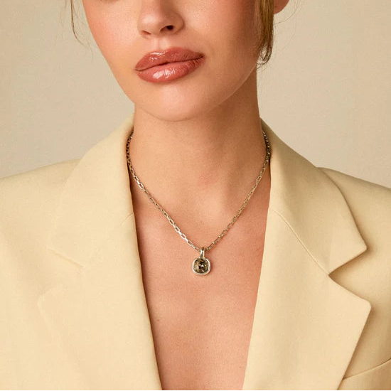 Collar cuadrado plata S925 cristal Swarovski en color morado acabado plata