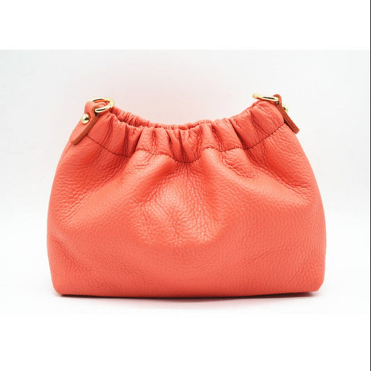 Bolso de piel 100% auténtica pequeño color coral con cadena dorada