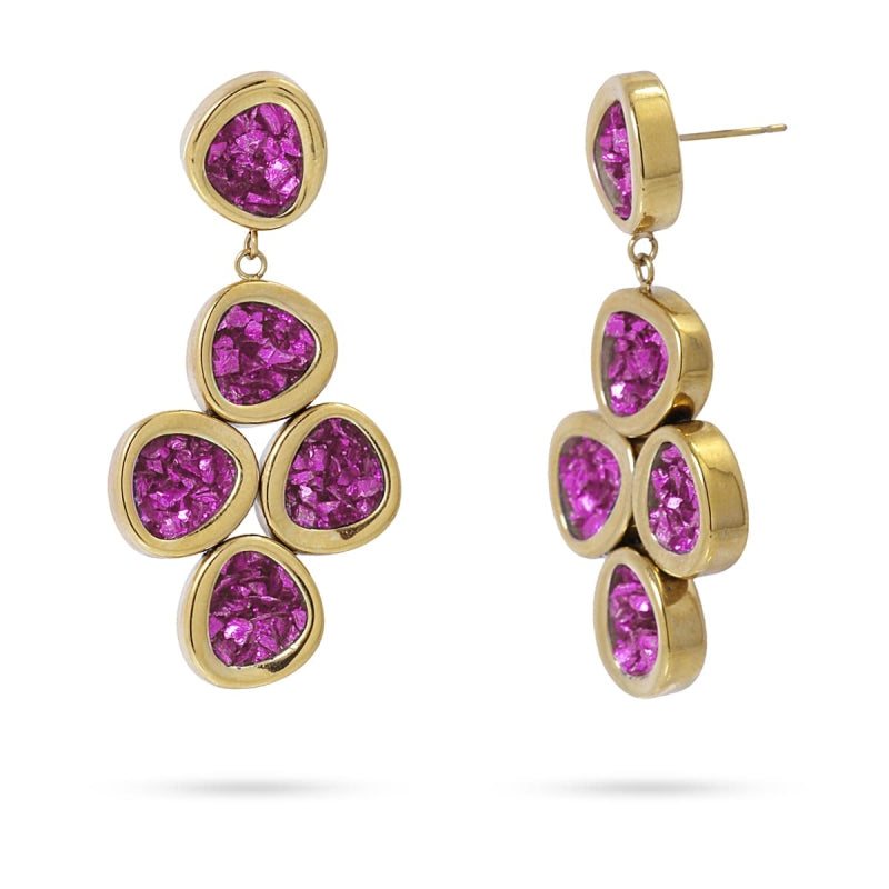 Pendientes largos de acero quirúrgico con conjunto de drusas en fucsia acabado oro - mbyou