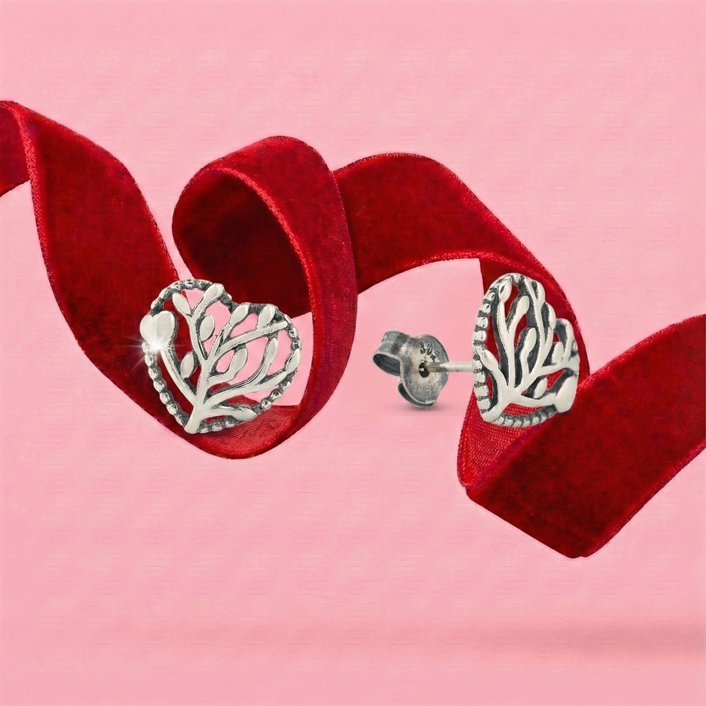 Pendientes de botón plata S925 en forma de corazón con árbol de la vida