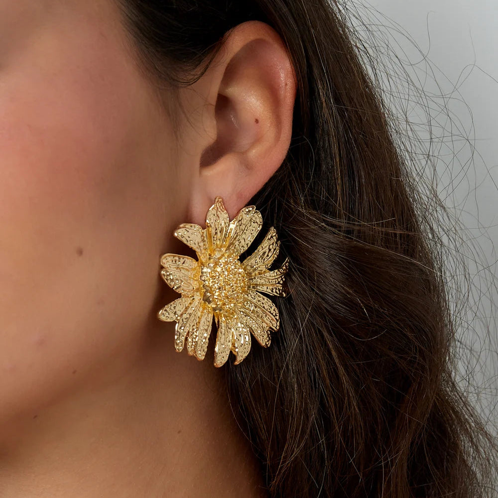 Pendientes grandes en forma de flor acabado oro - Moments by You