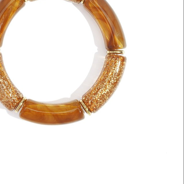 Pulsera rígida de acero con cuentas acrílicas de estilo retro en color ámbar - mbyou