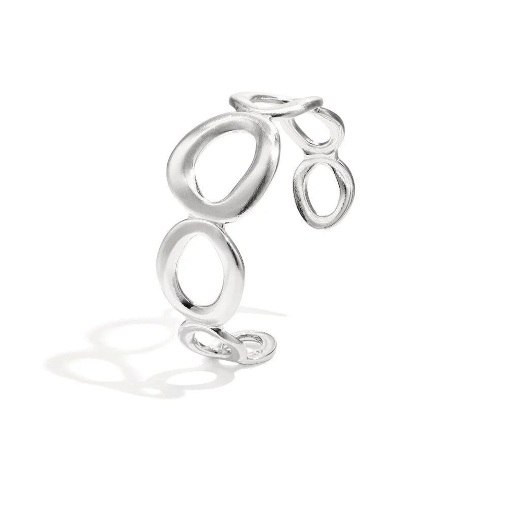 Rigid steel bracelet with silver clovers