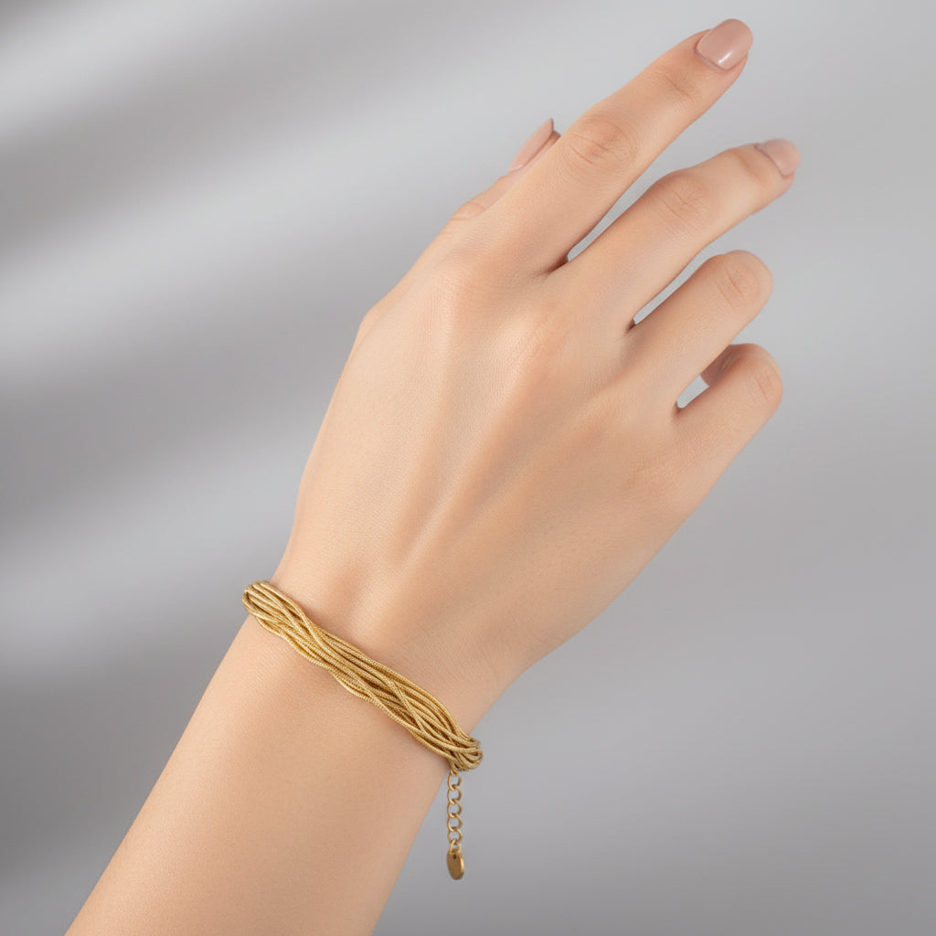 Pulsera acero con múltiples tiras de malla en acabado oro - Moments by You