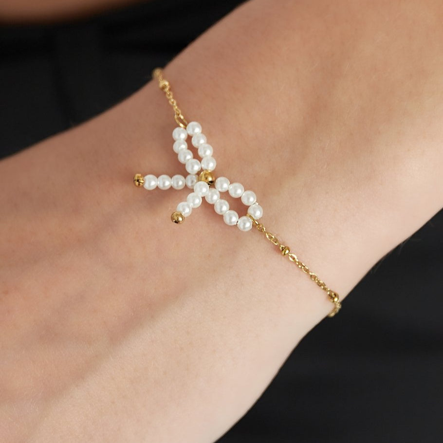 Pulsera de acero inoxidable con un lazo de perlas y con esferas en la cadena - mbyou