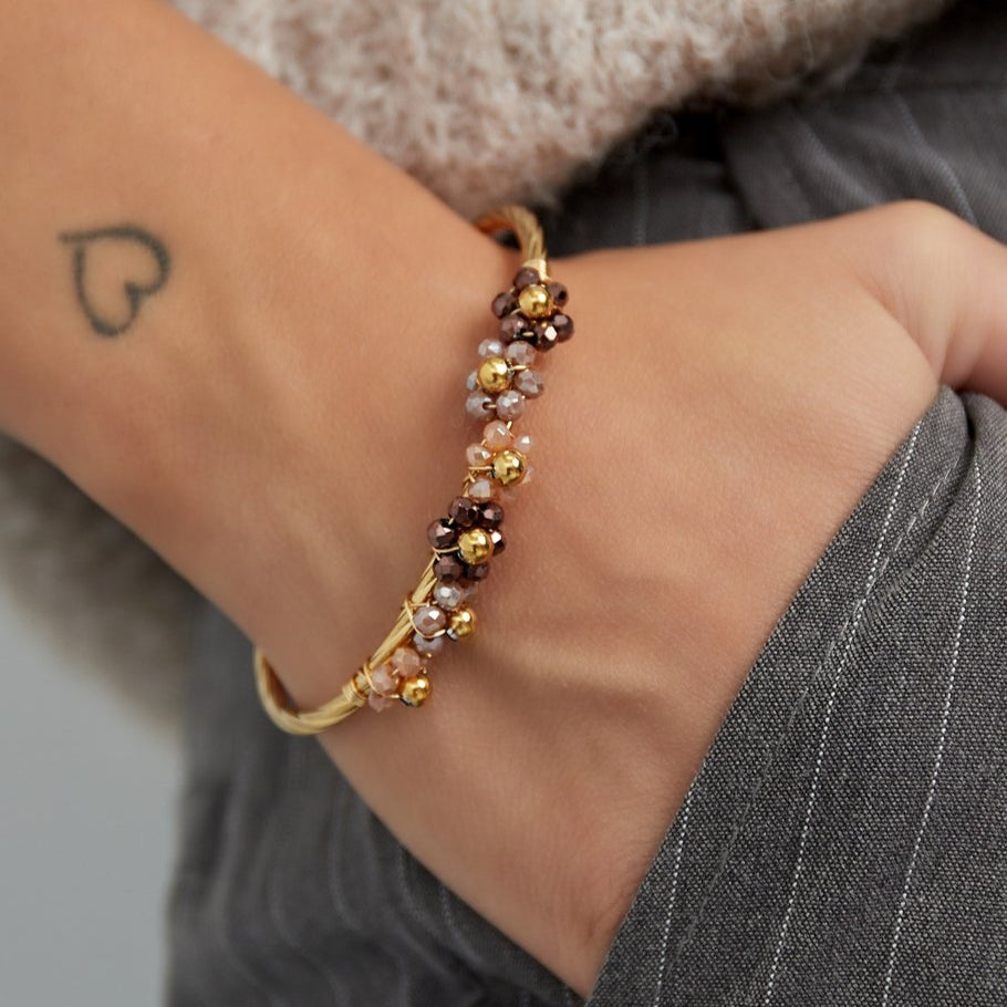 Pulsera semirígida de acero inoxidable de flores hechas con hematites de color verde - mbyou