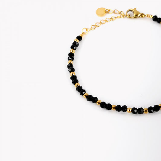 Basic golden ball bracelet